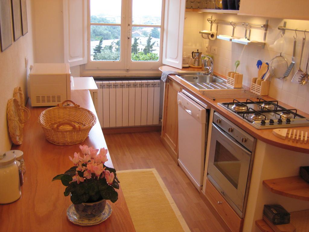 Garden Lodge Chiavari Εξωτερικό φωτογραφία