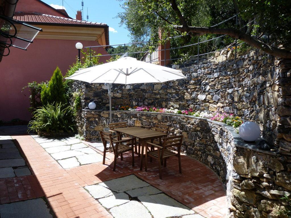 Garden Lodge Chiavari Εξωτερικό φωτογραφία