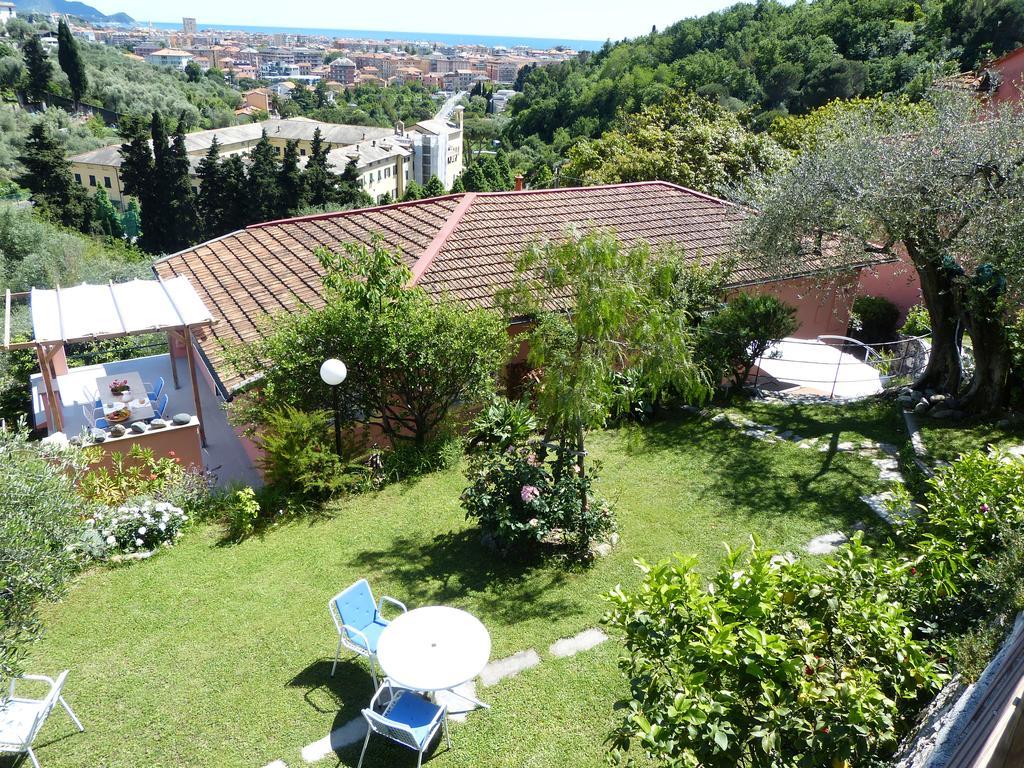 Garden Lodge Chiavari Εξωτερικό φωτογραφία